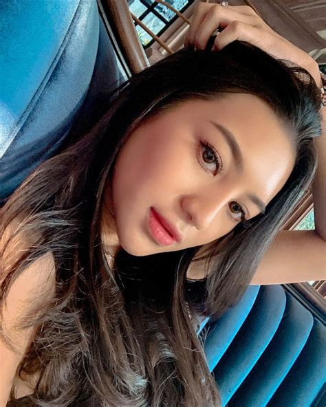 selebgram ngentot|Selebgram Indonesia Porn Videos 